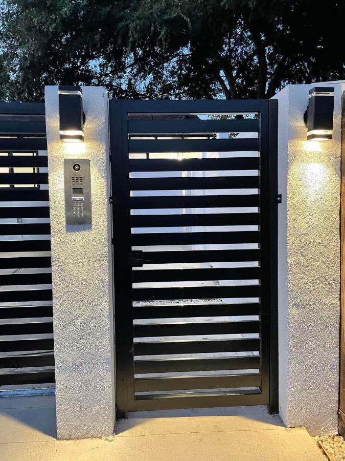 Gated Private House With Own Parking Sherman Oaks Los Angeles Exteriér fotografie